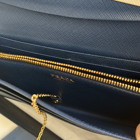 Prada long Saffiano Leather wallet - Picture 8 of 14